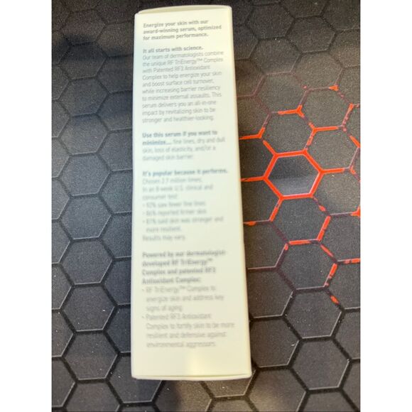 Rodan + Fields Total RF Serum - Picture 2 of 6